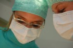 Dr. Anne Gresskowski bei der Zahnbehandlung in der Zahnarztpraxis Nürnberg